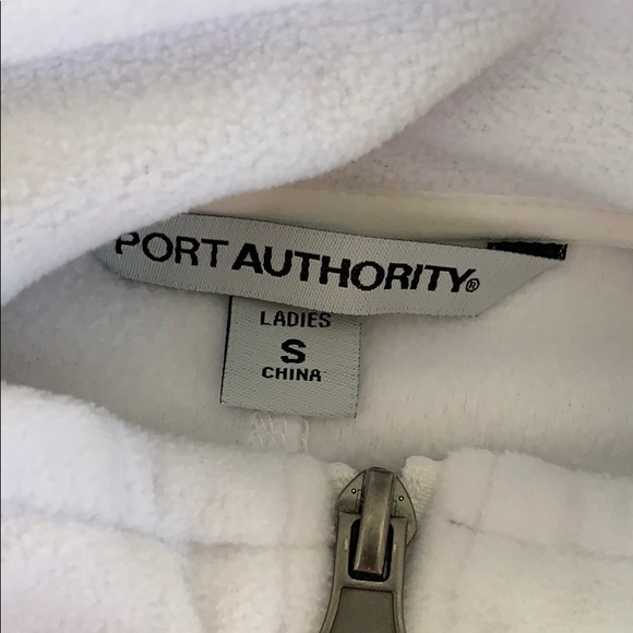 NWOT Bowling Green Hockey Sweatshirt - Picture 3 of 4